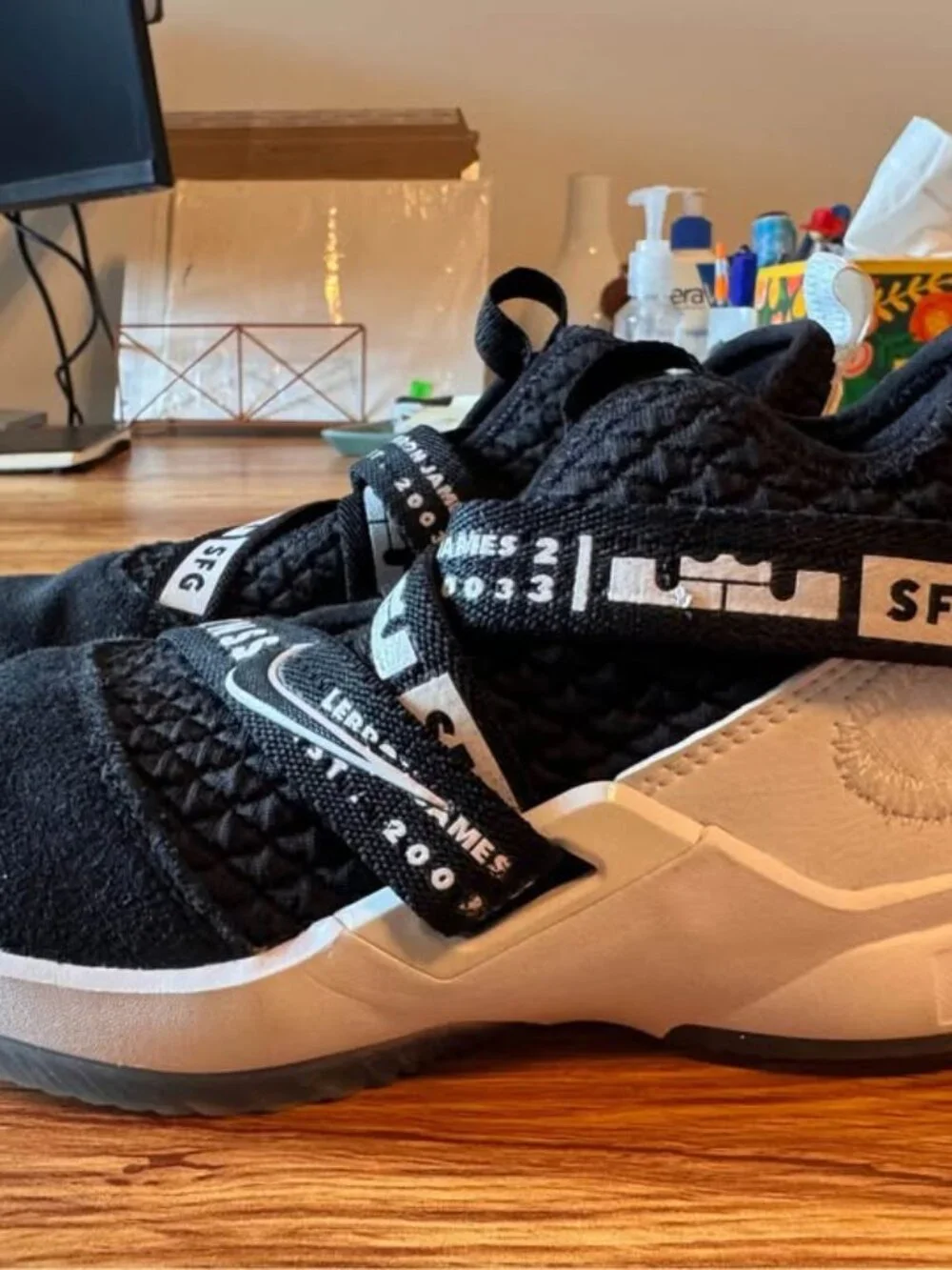 Nike LeBron James 2 soldier boys sneakers